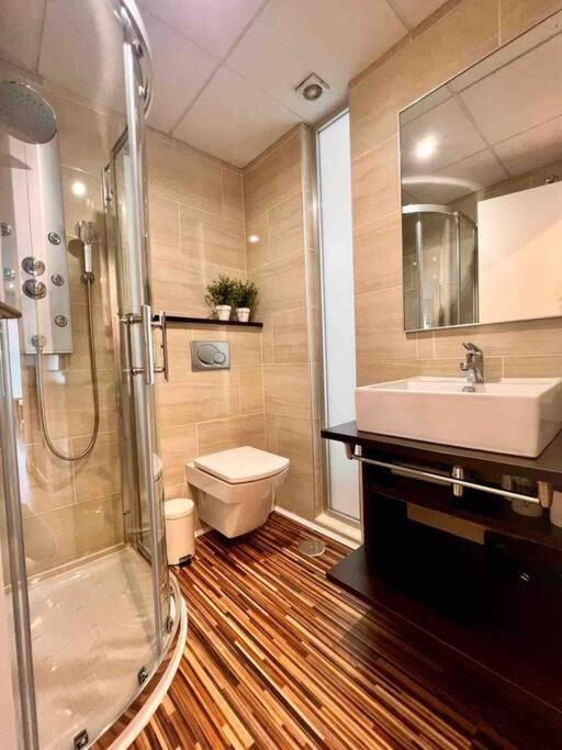 Apartamento Apartamento Centrico Con Plaza De Garaje Y Piscina Murcia Exterior foto